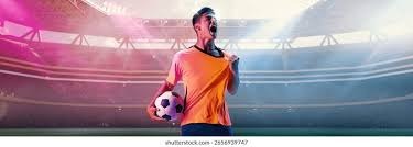 MikeAScotto报道，雄鹿队、森林狼队和快船队正在密切关注特雷·杨在亚特兰大的情况。