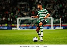 2018年带队65胜，西决与勇士大战7场，队史单核巅峰代表。