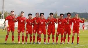 乌迪内斯3-0恩波利迎三轮不败，埃克伦坎普梅开二度